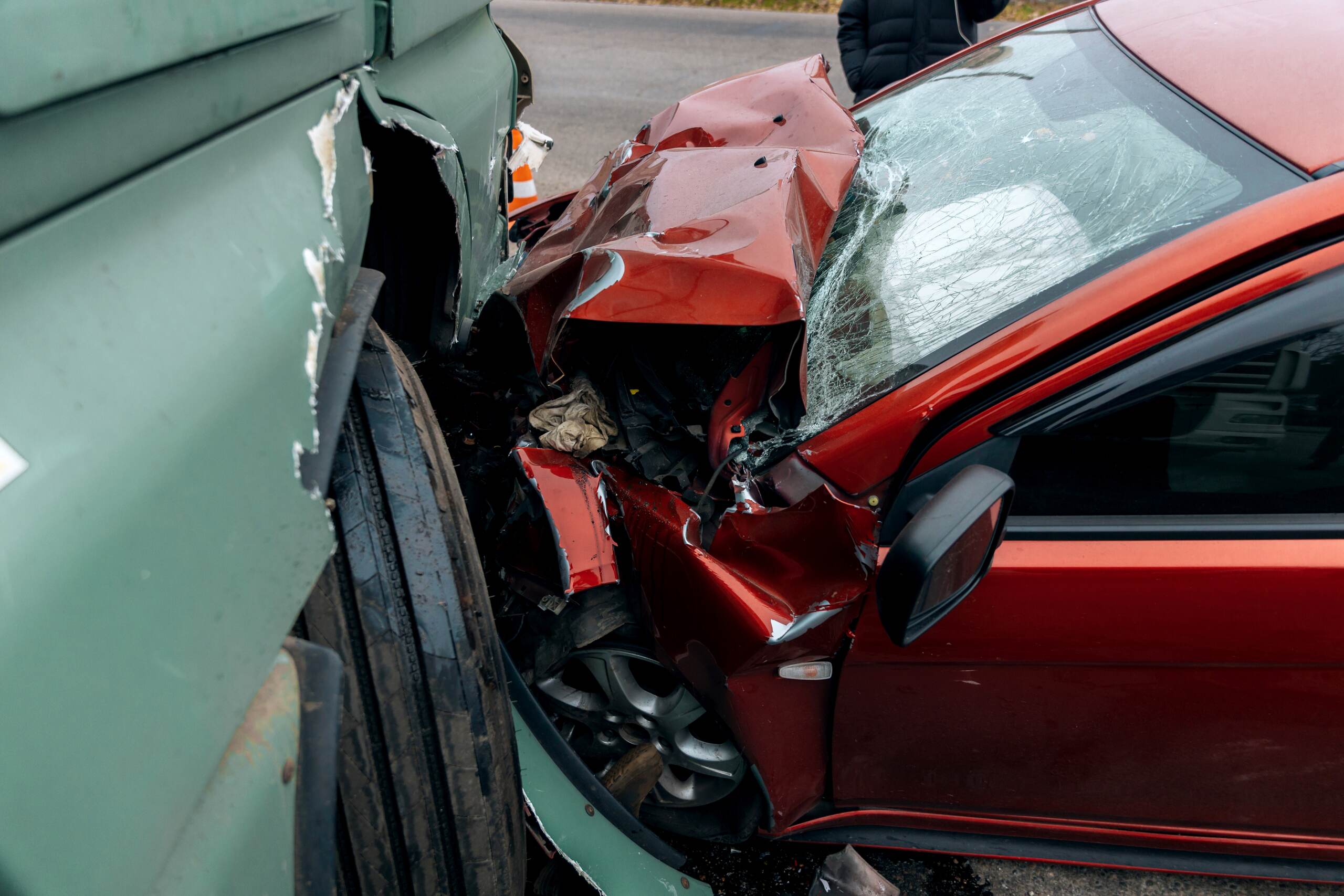 Rear-end truck accident in Florida showing property damage, a common basis for compensation claims after commercial truck crashes.